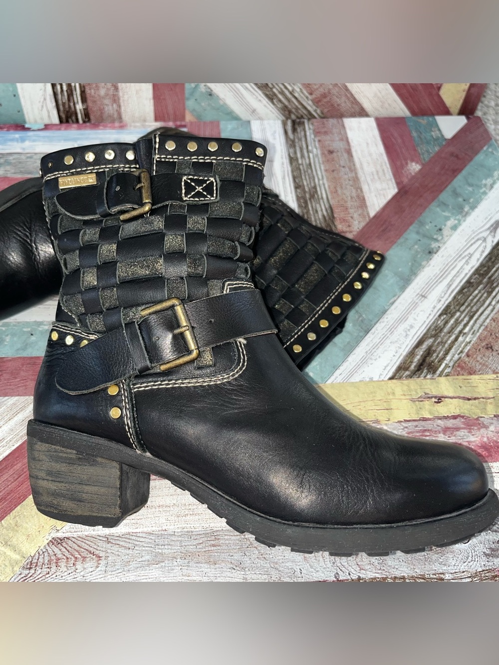 Pikolinos Le Mans Braided Leather Boots Buckled Black/Gold Leather EUC SZ 7